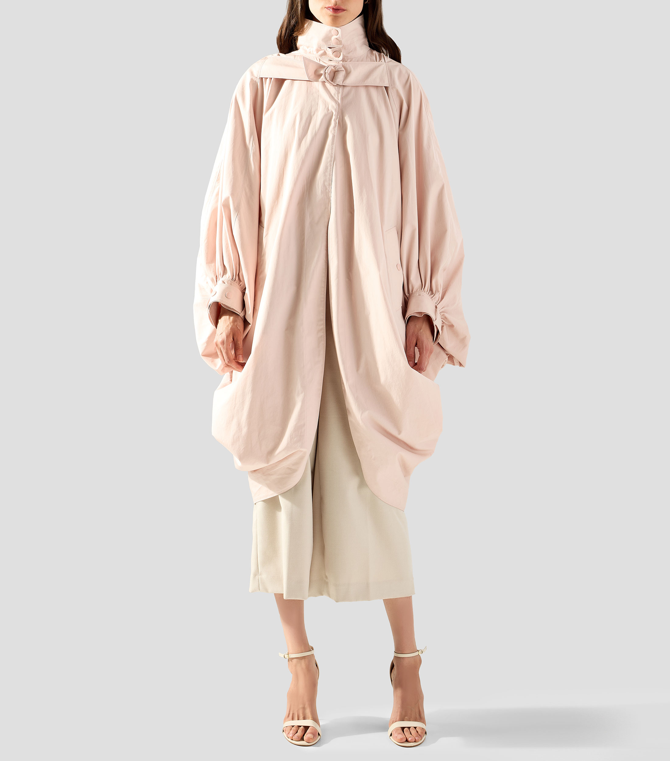 Abrigo midi con botón Mujer